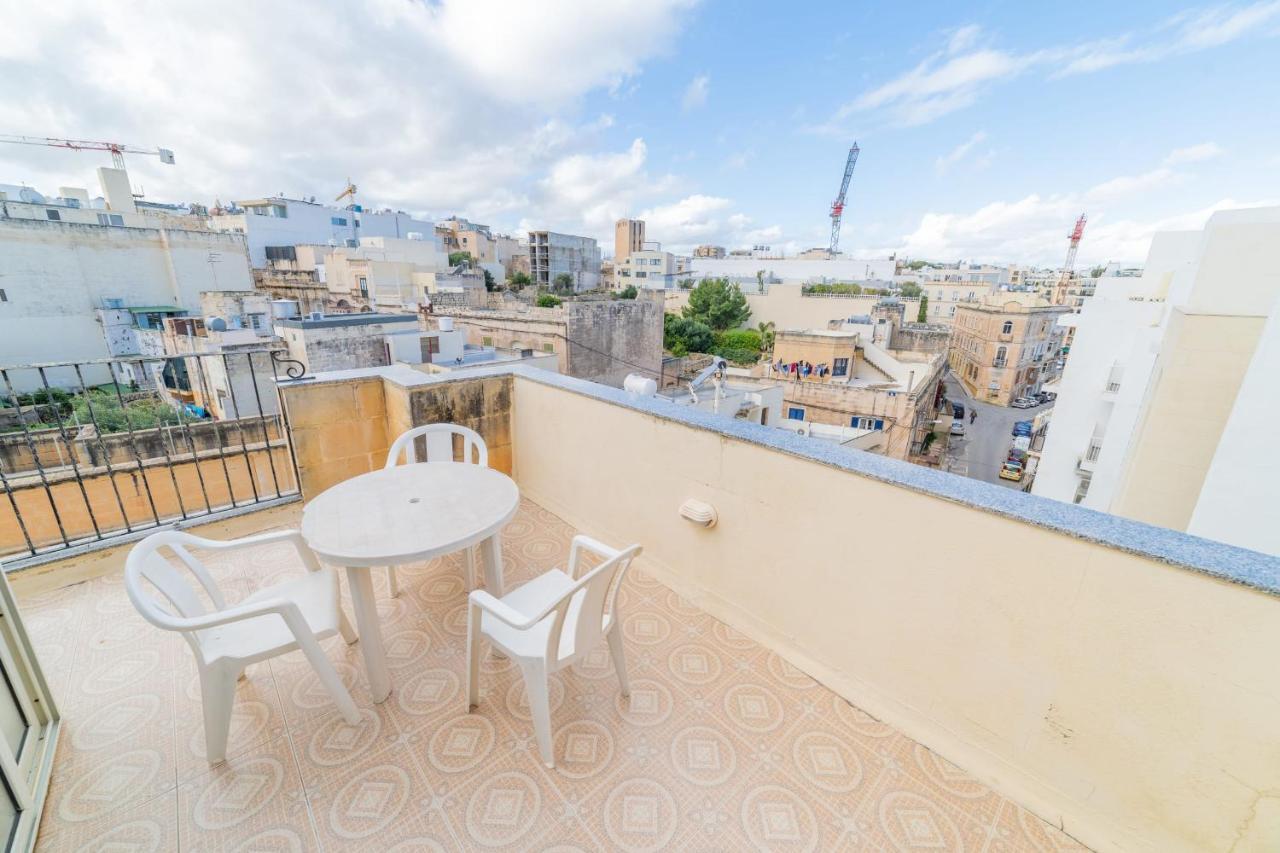 Amazing Views Of Spinola Bay In Heart Of Stjulians-Hosted By Sweetstay Saint Julian's Екстериор снимка